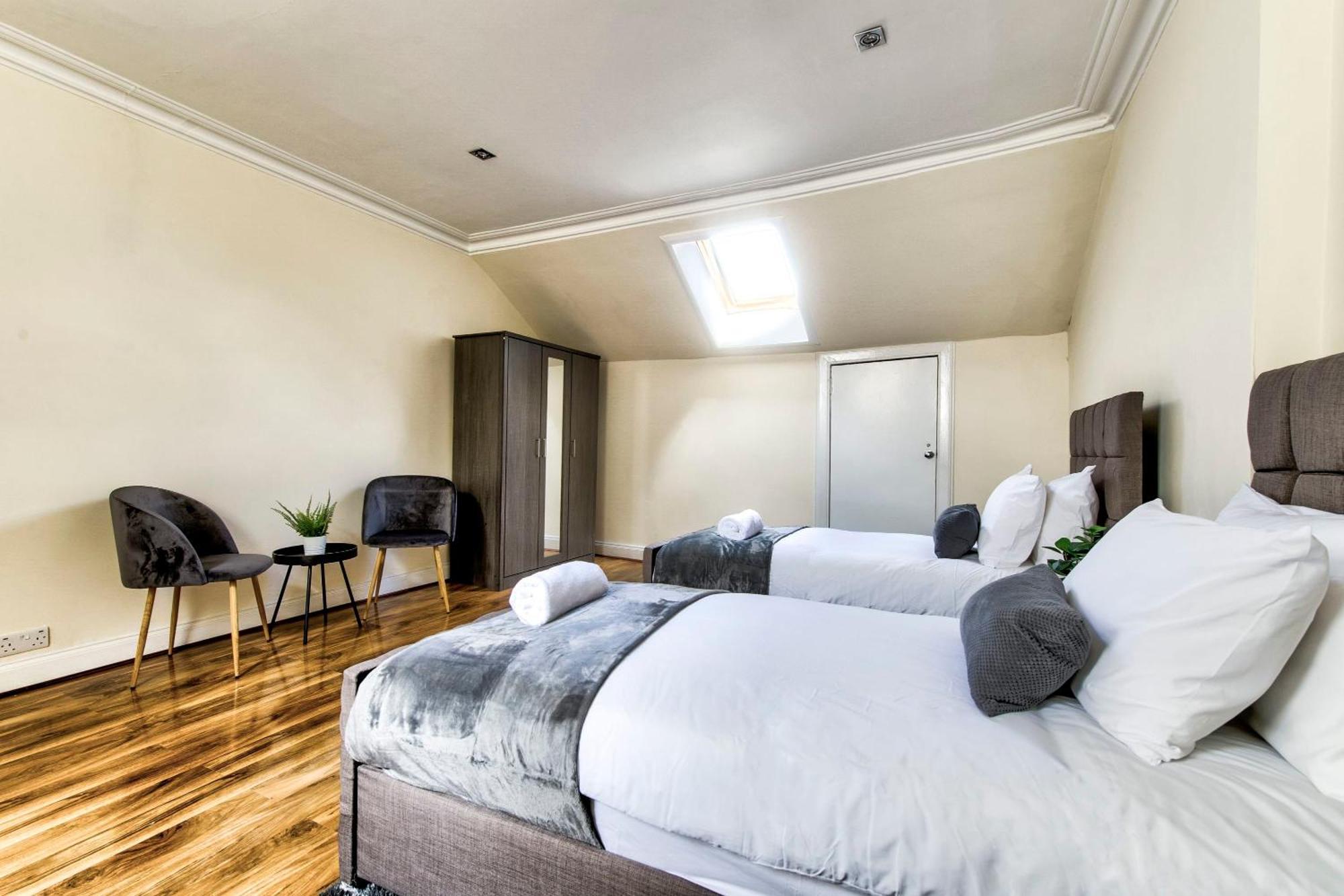 גלאזגו Stunning 5 Bedroom Apt, Close To City Centre, Sec, Hydro And Motorway מראה חיצוני תמונה